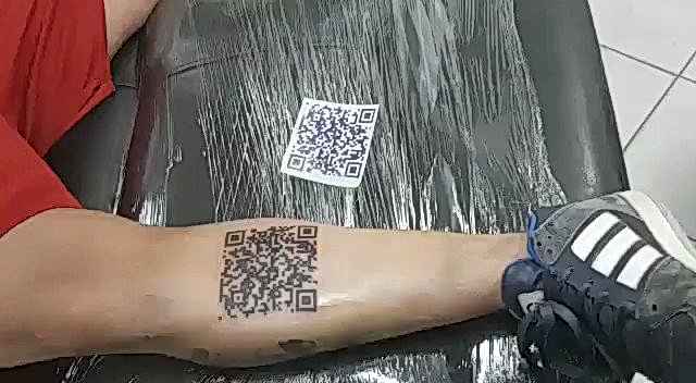 Фанат набил на ноге QR-код со статической ссылкой на голы финала Кубка Либертадорес